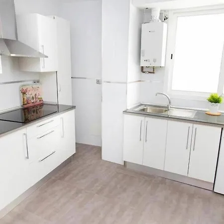 Apartamento Piso Junto A La Catedral, 4-5 Personas Málaga